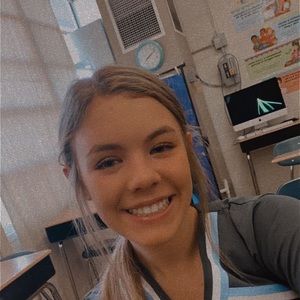 Meet your Posher, Nora